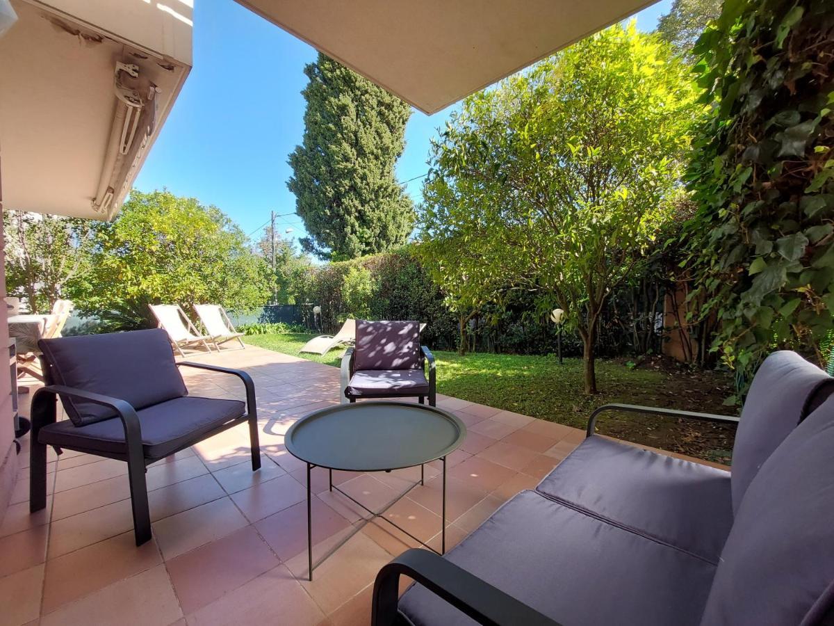 Plage La Salis 3 Chambres, Jardin - 3 Bedrooms Antibes Exterior photo